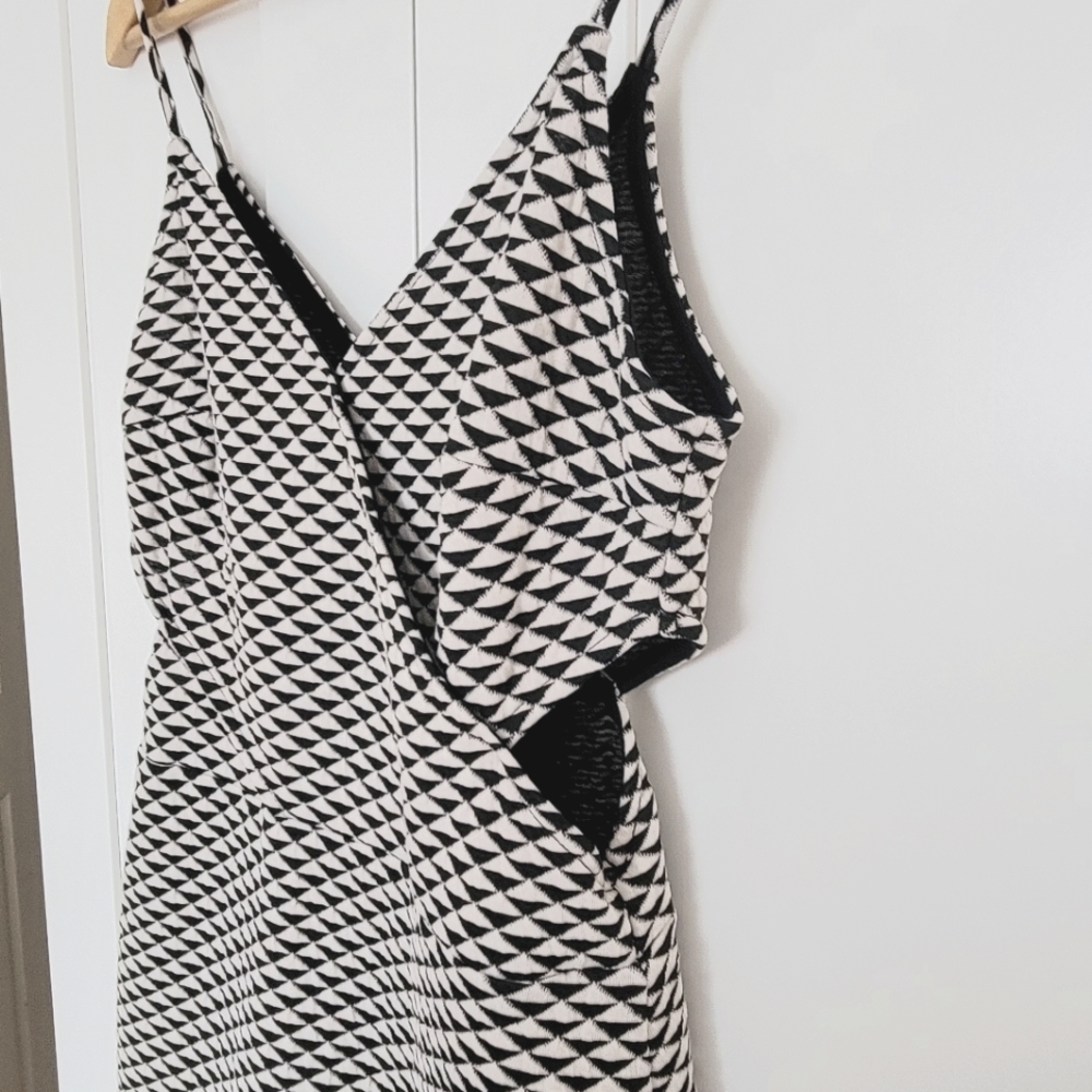 Summer Dress with cute cut outs at waist